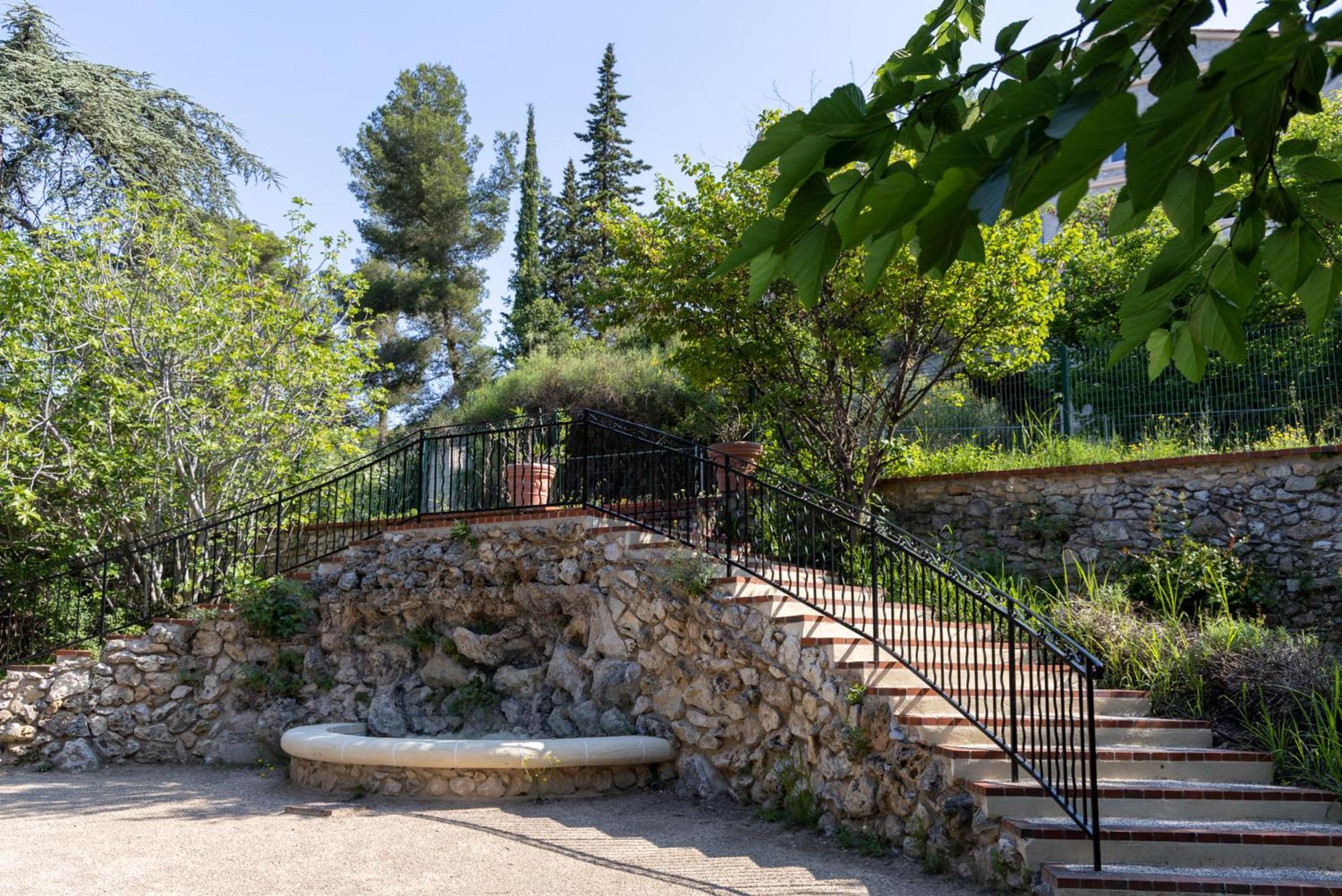 The Originals City, Hotel Cote Sud, Marseille Est 阿洛 外观 照片