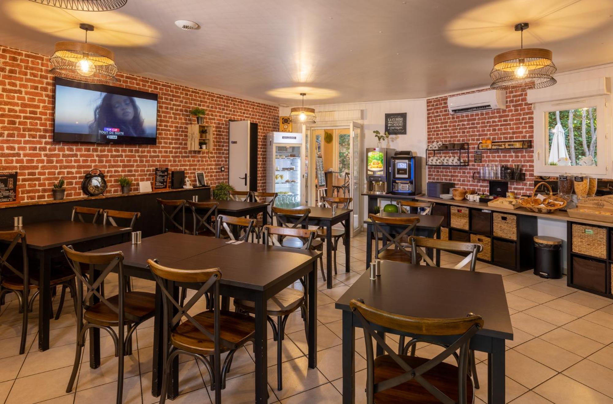 The Originals City, Hotel Cote Sud, Marseille Est 阿洛 外观 照片
