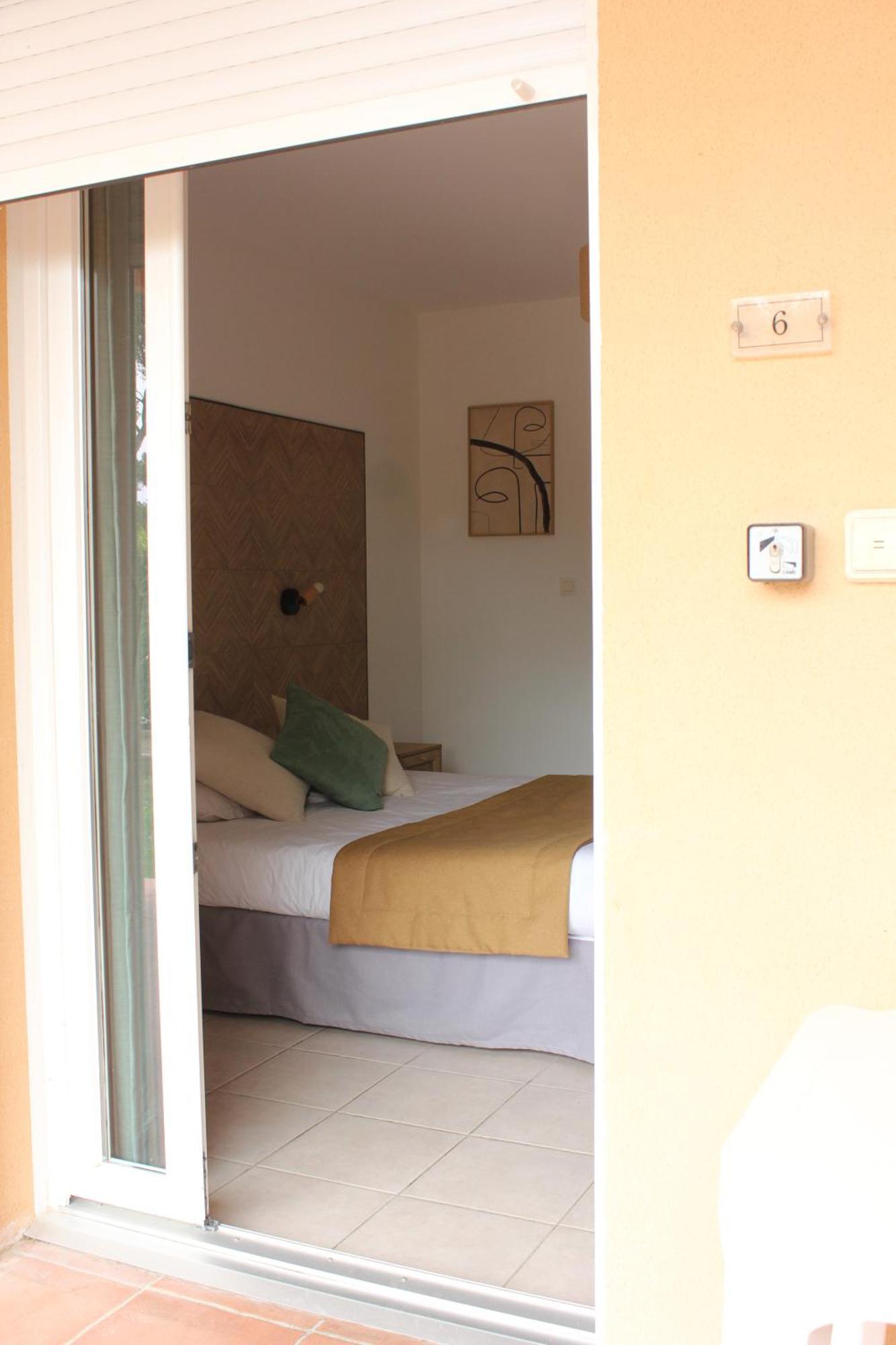 The Originals City, Hotel Cote Sud, Marseille Est 阿洛 外观 照片